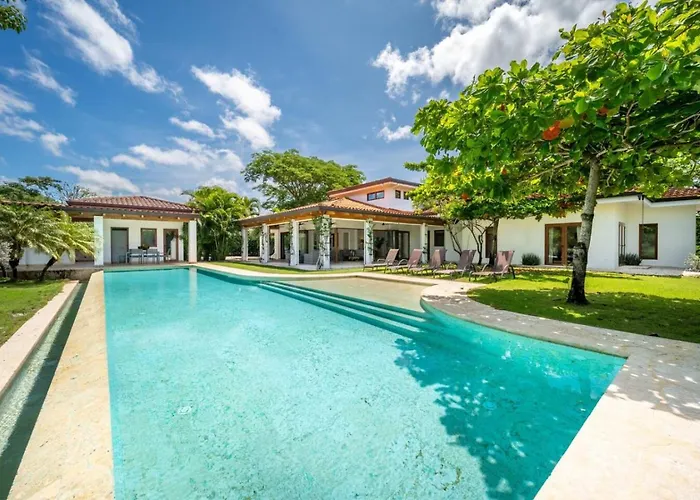 Casa Natura, Golf Front Estate With Private Pool *